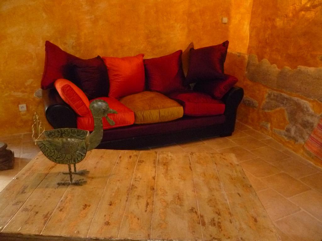 Mas Du Puits D'Amour Orange  Exterior foto